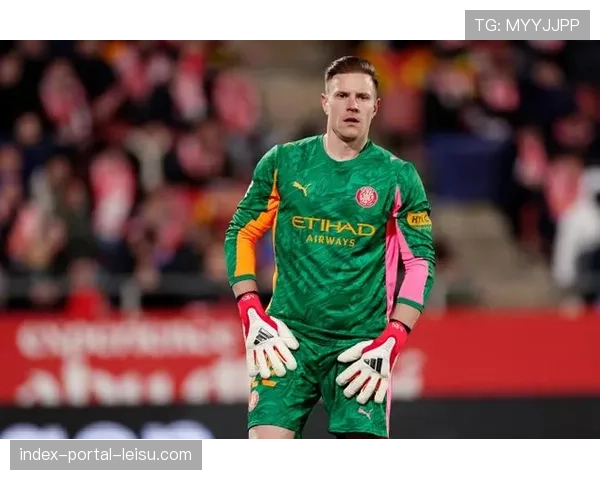 特尔施特根专访：谈及德国队欧洲杯前景与在巴萨的队长责任