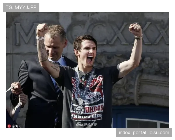 德国足球博物馆四月访客数创纪录,德甲冠军奖盘巡展启动 德国足球博物馆四月访客数创纪录,德甲冠军奖盘巡展启动